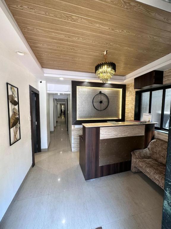 Hotel Kalpana Residency - Near Us Embassy Bombay Exterior foto